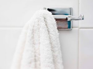 Is it Dangerous to Rarely Wash Your Bath Towel?